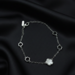 Elite Clover Bracelet