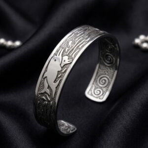 Ocean Spirit Oxidised Handcuff