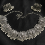 Lotus Oxidized Choker Set