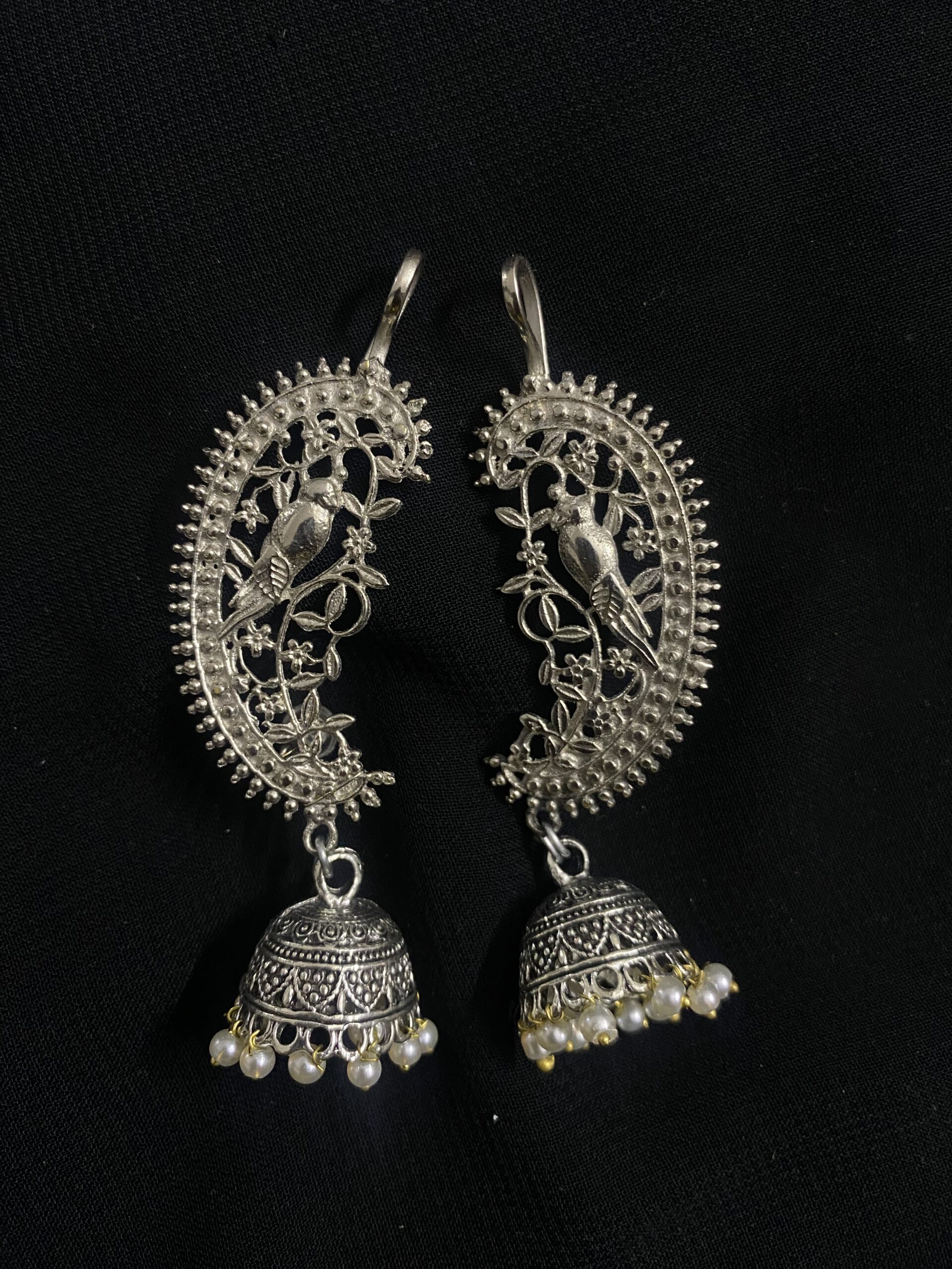 Chand Baagh Silver Earcuff