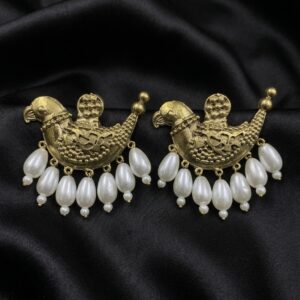 Royal Avian Chandbalis