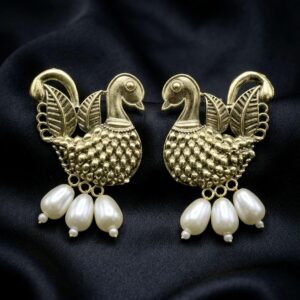 Swan Pearl Drops
