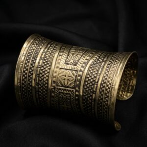 Echo Cuff